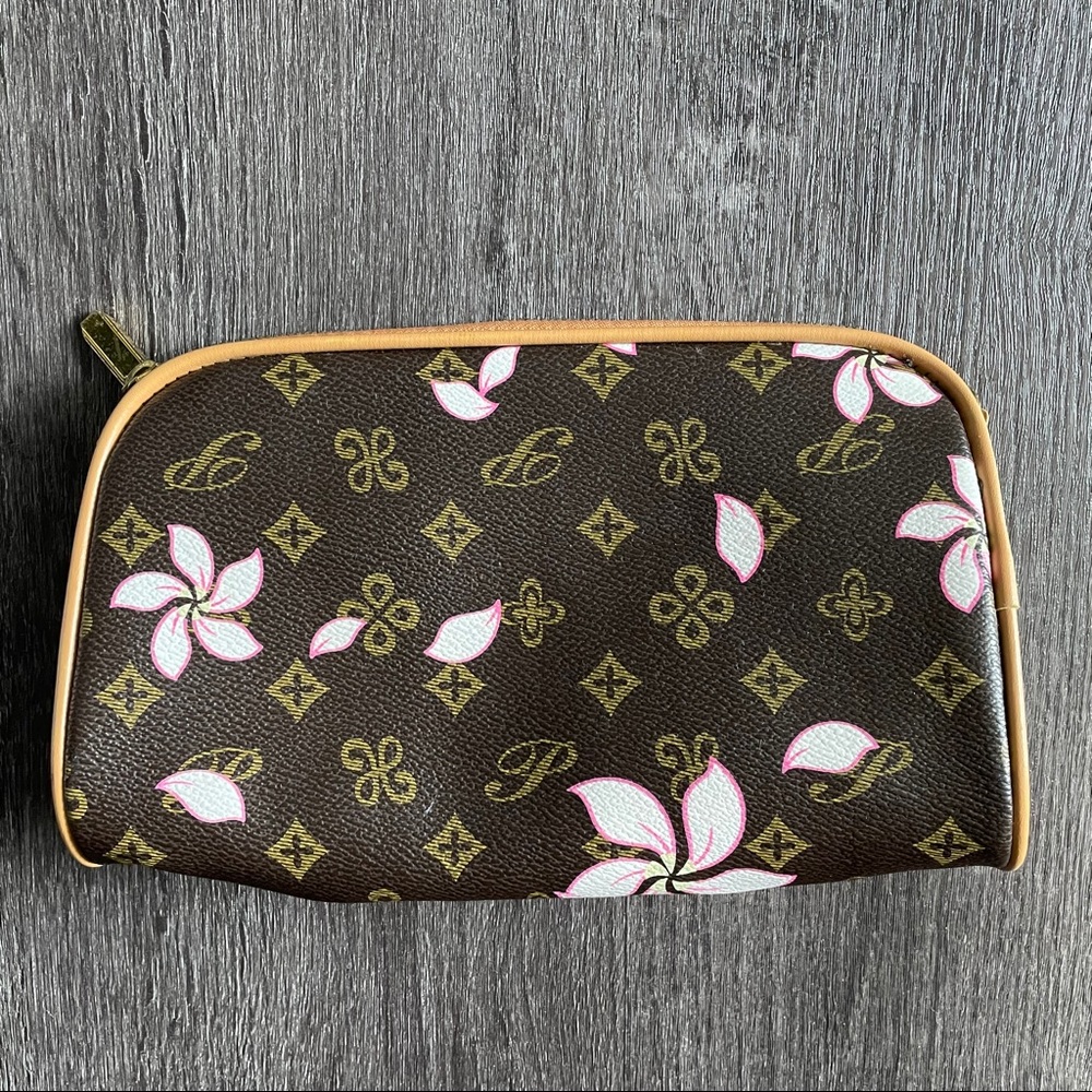 Brown Pink Floral Printed Crossbody Bag / Clutch - Picture 2 of 11